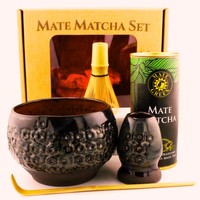 Zestaw Mate Matcha Set z ceramicznymi akcesoriami handmade w pudełku na prezent